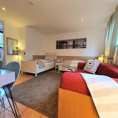 Garden House & East Park-Apartments Grossdorf  エクステリア 写真