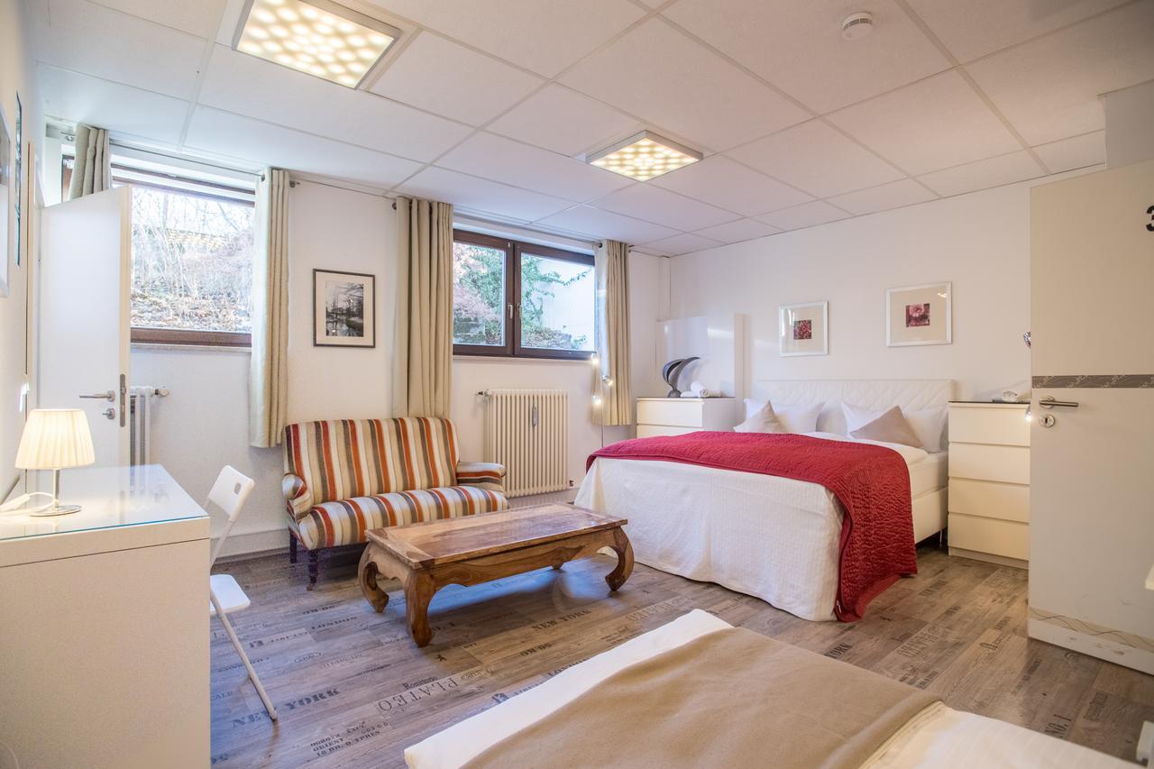 Garden House & East Park-Apartments Grossdorf  エクステリア 写真