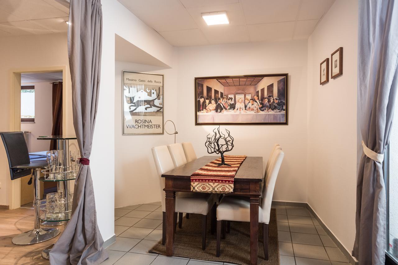 Garden House & East Park-Apartments Grossdorf  エクステリア 写真