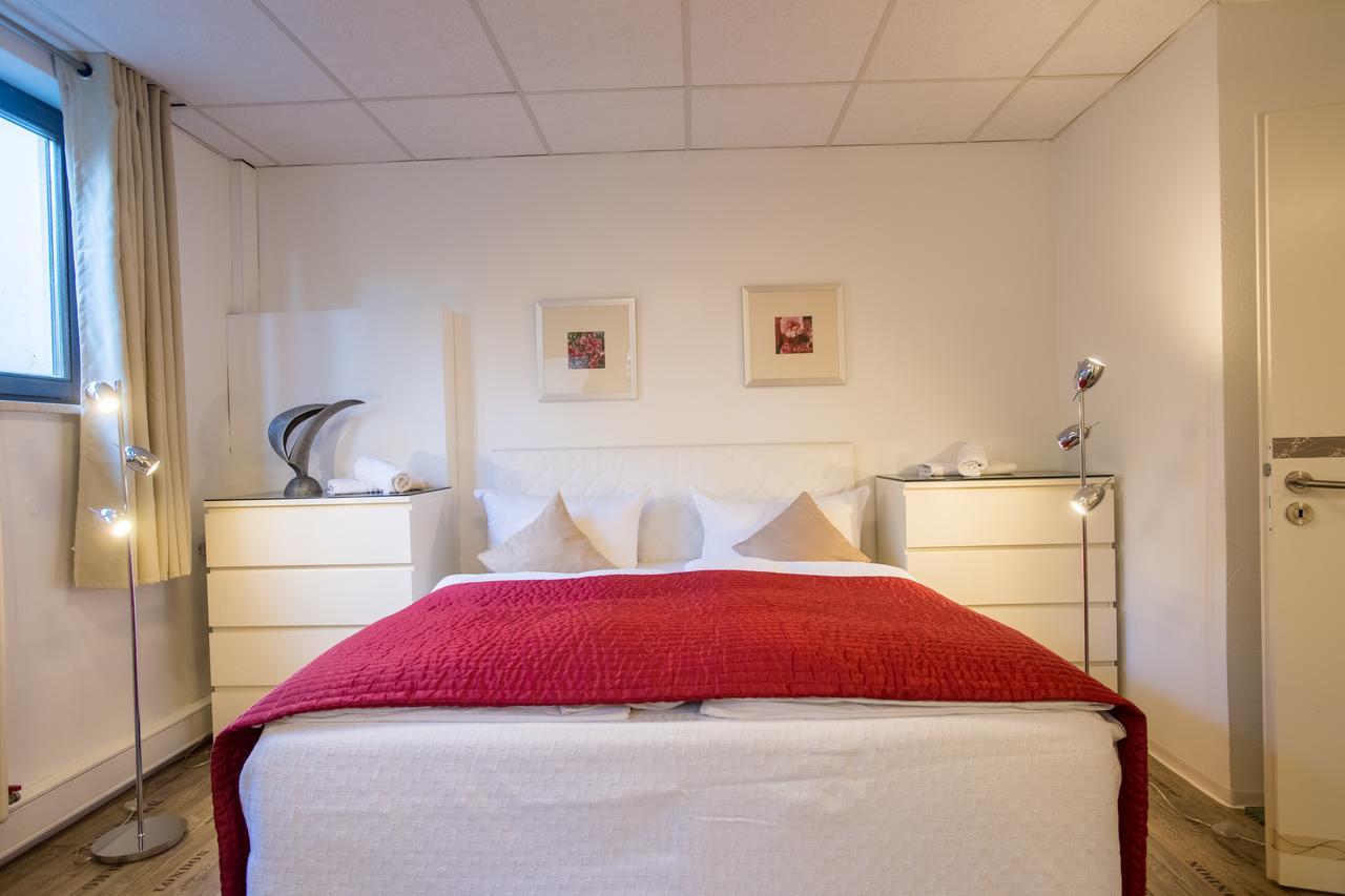 Garden House & East Park-Apartments Grossdorf  エクステリア 写真