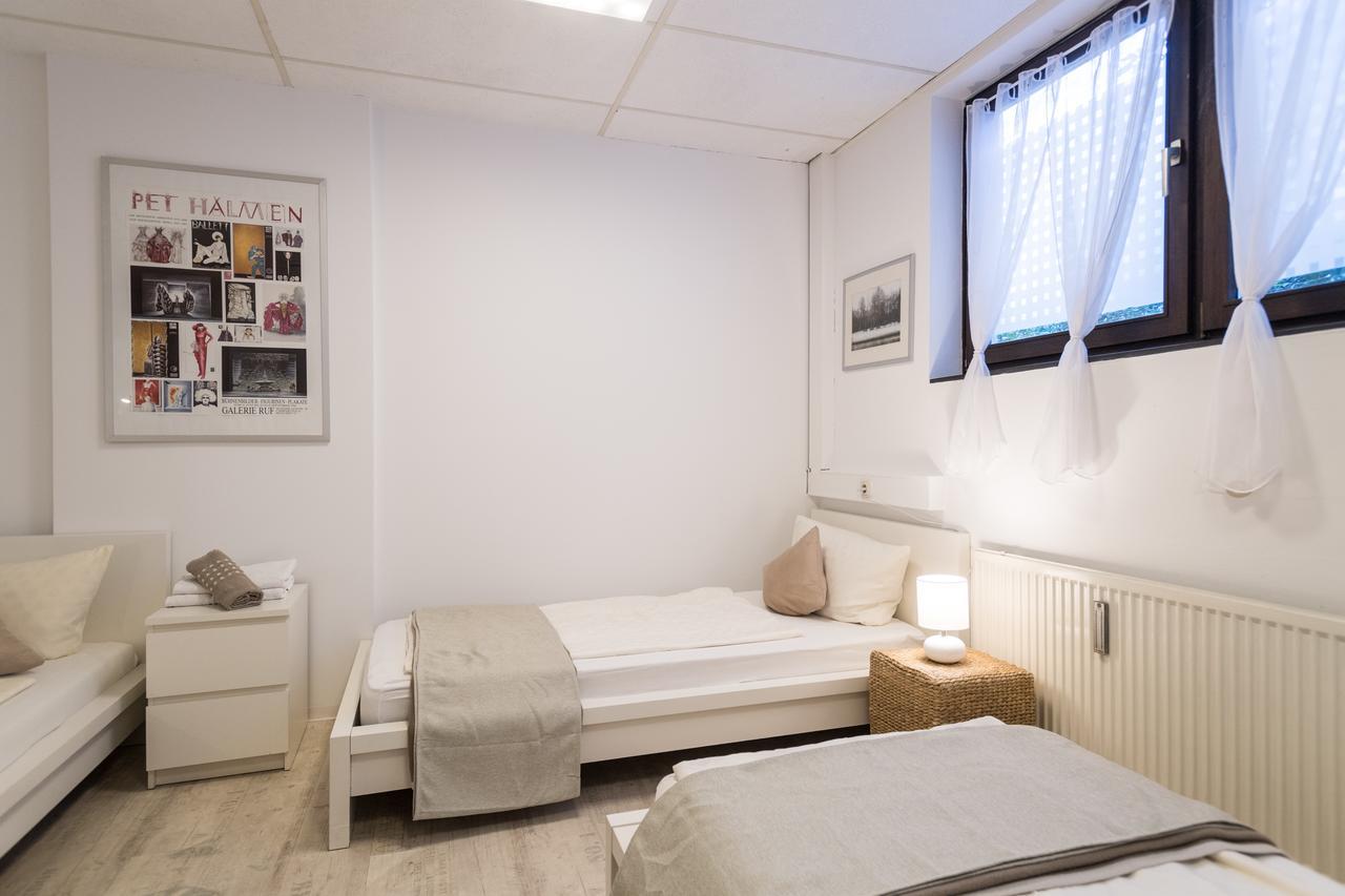 Garden House & East Park-Apartments Grossdorf  エクステリア 写真