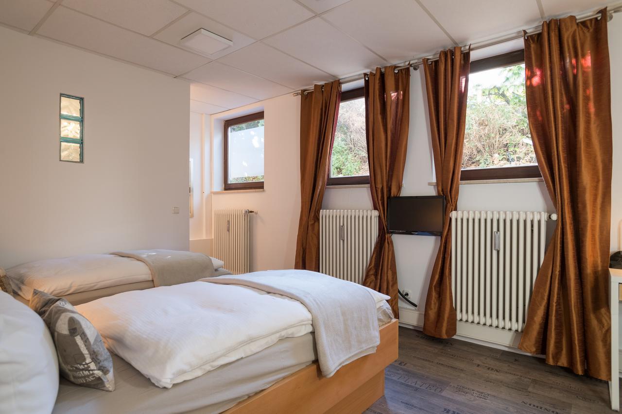 Garden House & East Park-Apartments Grossdorf  エクステリア 写真