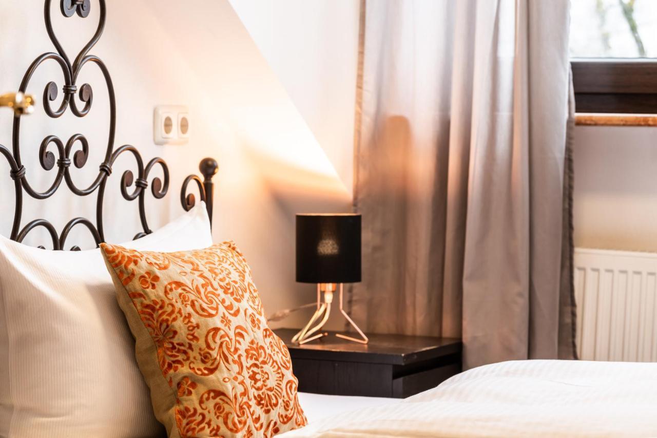 Garden House & East Park-Apartments Grossdorf  エクステリア 写真