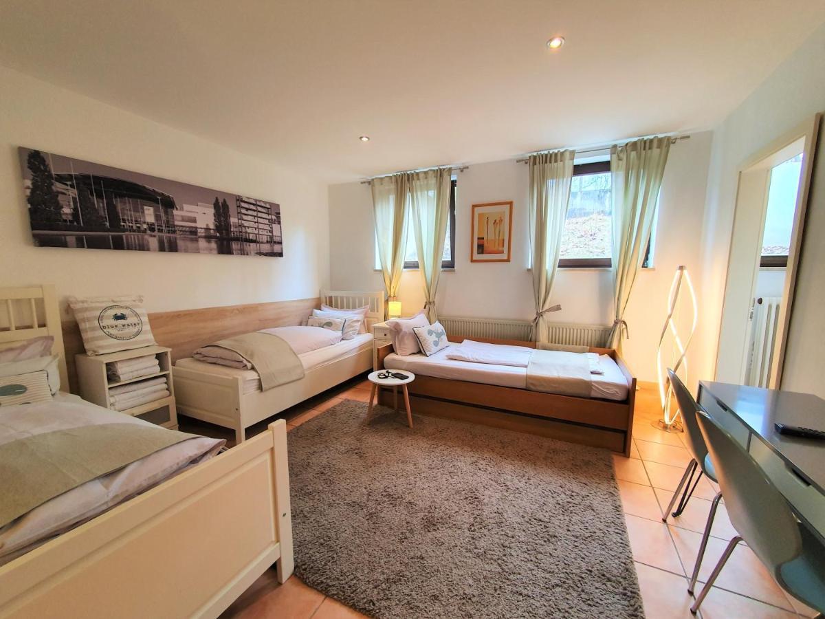 Garden House & East Park-Apartments Grossdorf  エクステリア 写真