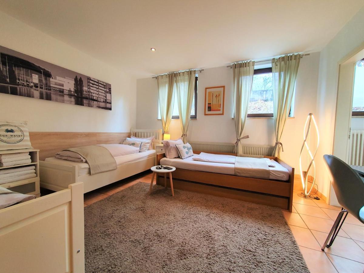 Garden House & East Park-Apartments Grossdorf  エクステリア 写真